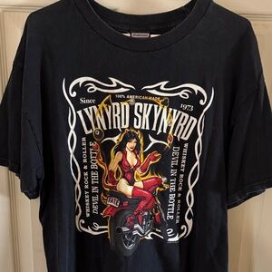 Lynyrd Skynyrd Black Short Sleeve Graphic Band Tee